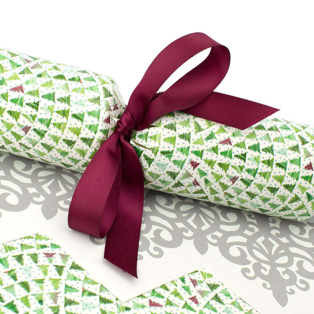 Christmas Tree Wave | Cracker Making Craft Kit | Make &amp; Fill Your Own