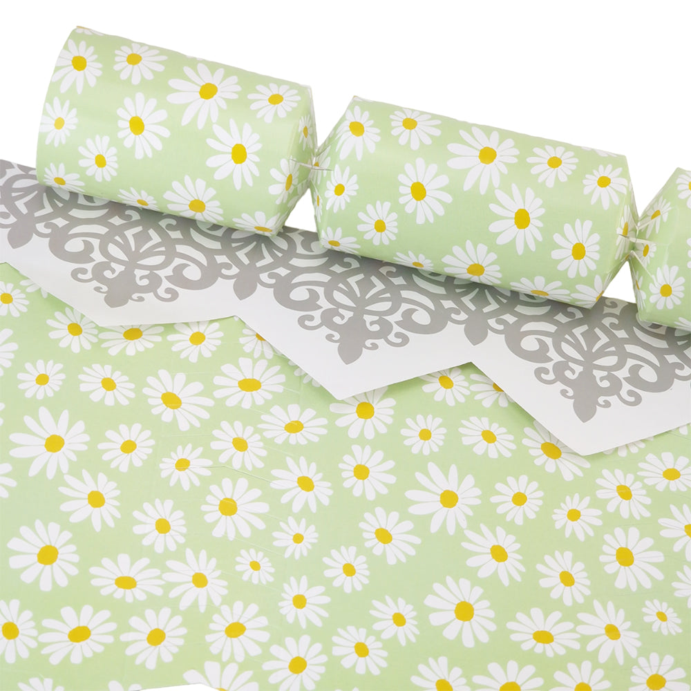 Green Daisy Flower | Cracker Making Craft Kit | Make &amp; Fill Your Own