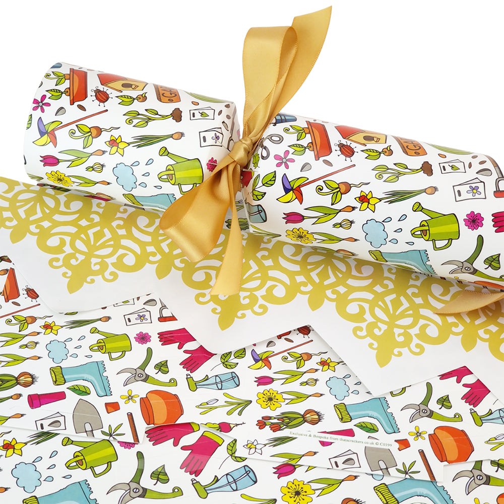 In the Garden | Cracker Making Craft Kit | Make &amp; Fill Your Own