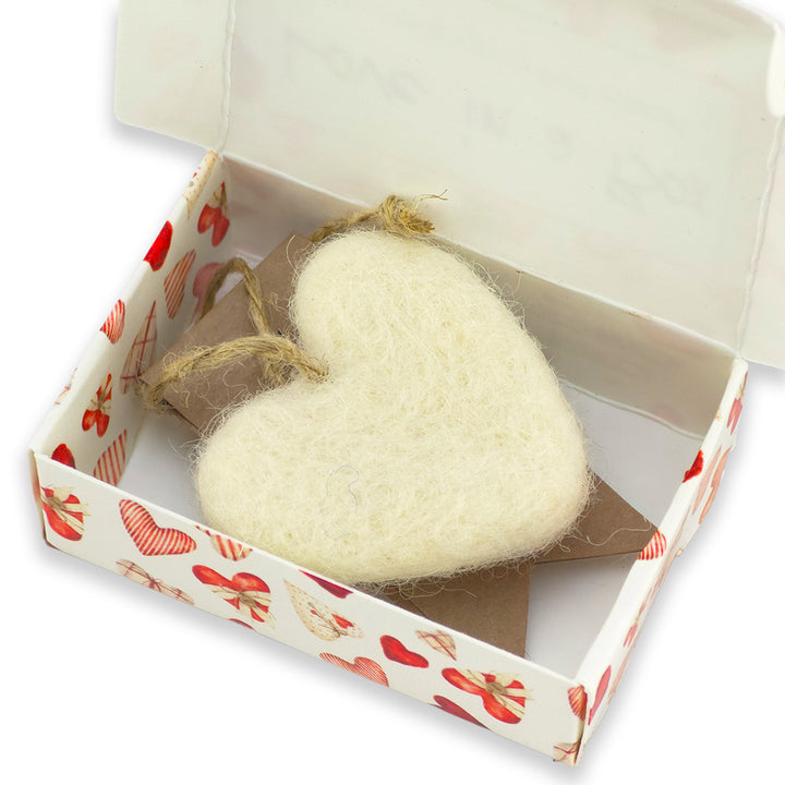 Love in a Box | Little White Hanging Heart | Cracker Filler | Little Gift