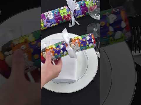 Colourful Pets | Dogs & Cats | Cracker Making Craft Kit | Make and Fill Your Own