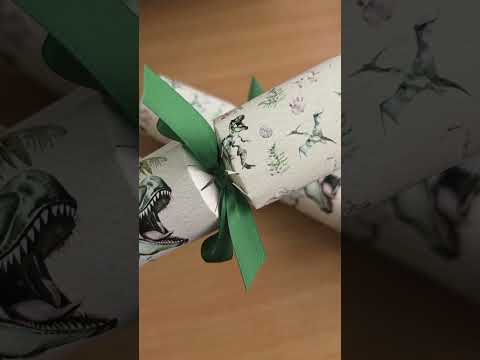 Dinosaur World | Cracker Making Craft Kit | Make &amp; Fill Your Own