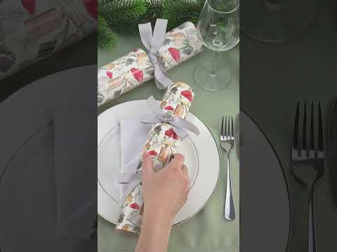 Pine and Presents | Christmas Cracker Making Craft Kit | Make &amp; Fill Your Own