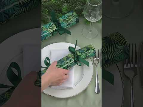 Tropical Leaves | Cracker Making Craft Kit | Make and Fill Your Own