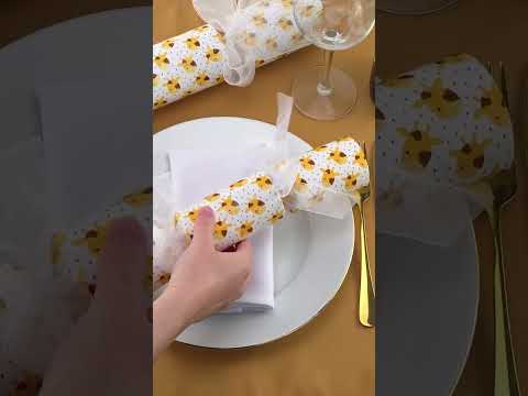 Baby Giraffe | Cracker Making Craft Kit | Make &amp; Fill Your Own