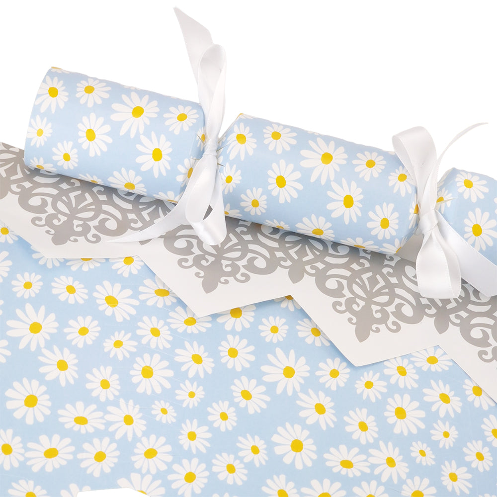 Blue Daisy Flower | Cracker Making Craft Kit | Make &amp; Fill Your Own