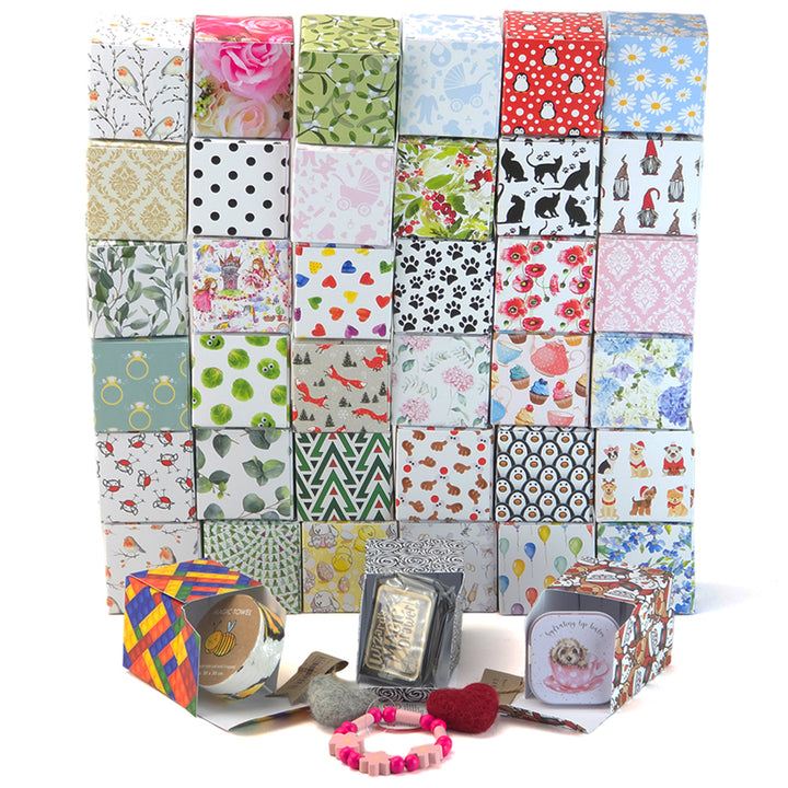 Monochrome Dots | Mini Gift Box | 5cm Cube | 6 Boxes